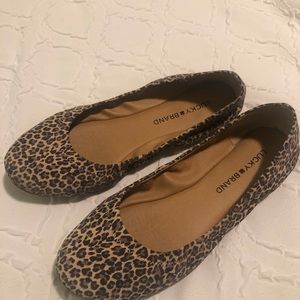 Lucky brand leopard flats sz 8